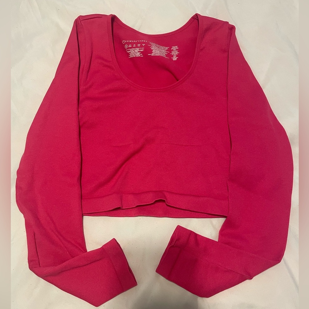 Pink long sleeved crop top from Primark